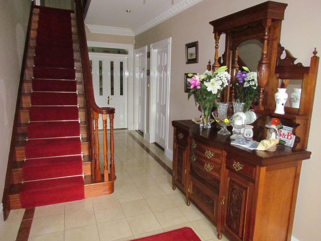 Gate Lodge B&B Портамна Экстерьер фото