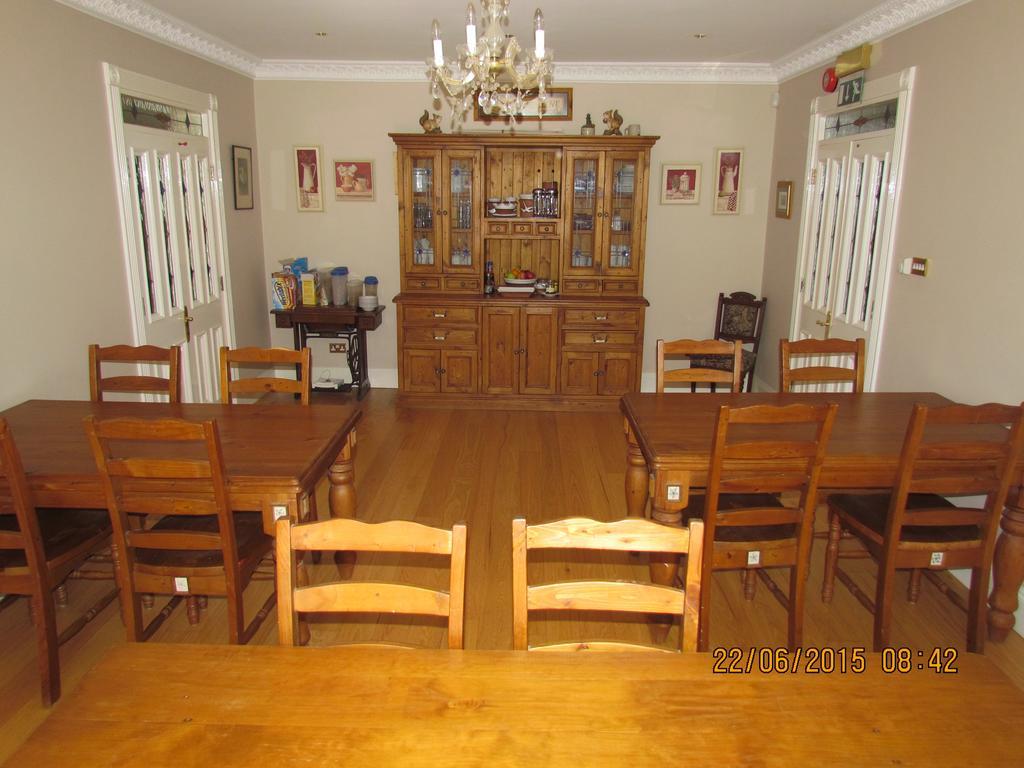 Gate Lodge B&B Портамна Экстерьер фото