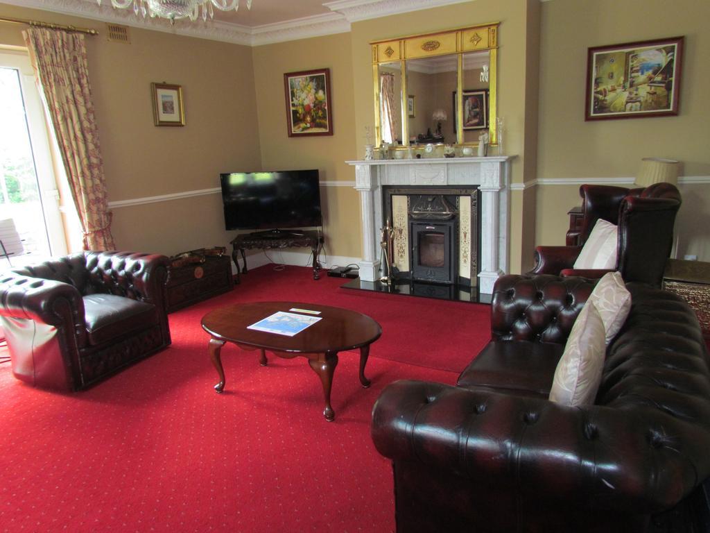 Gate Lodge B&B Портамна Экстерьер фото